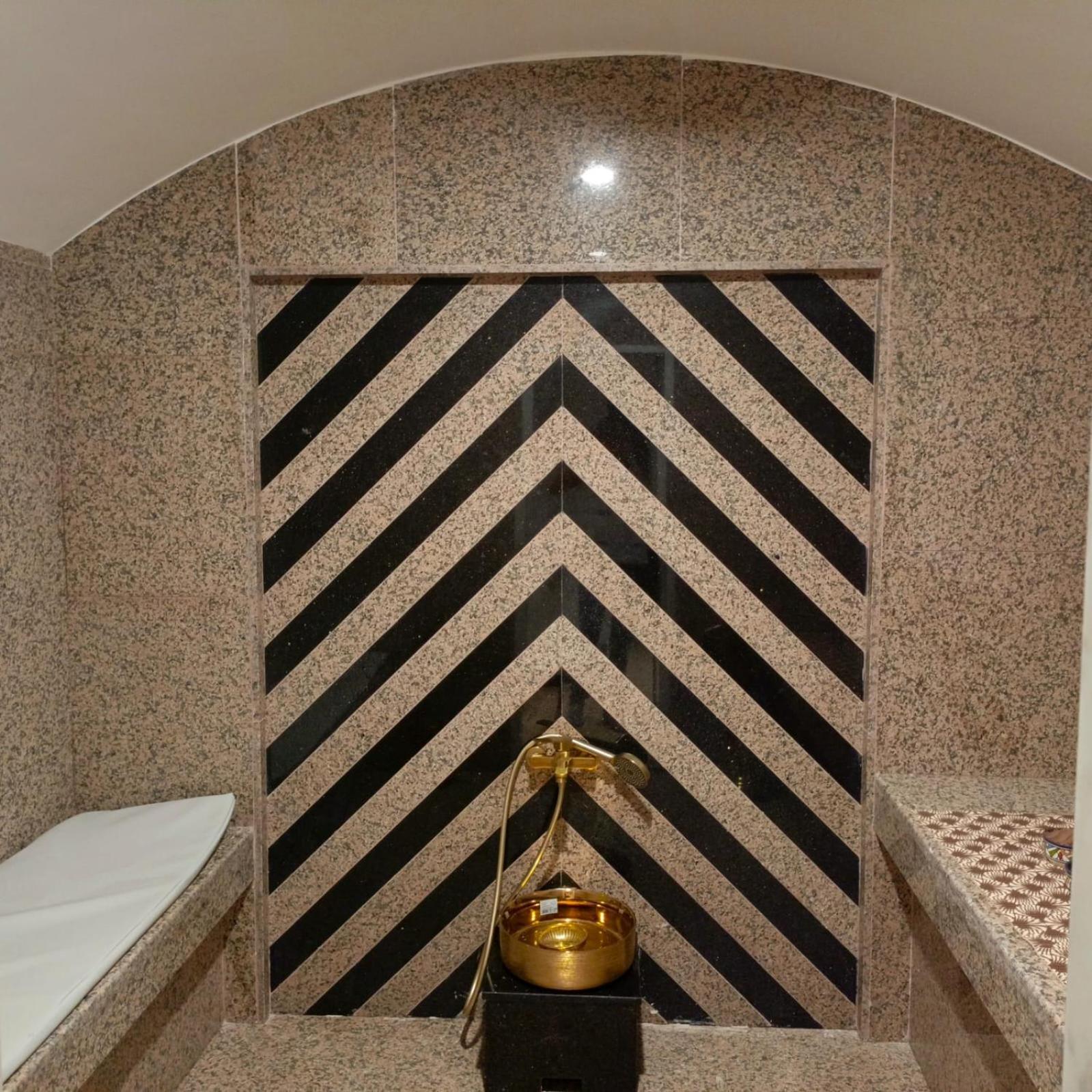 Hôtel La Perla Al Hoceima Bagian luar foto