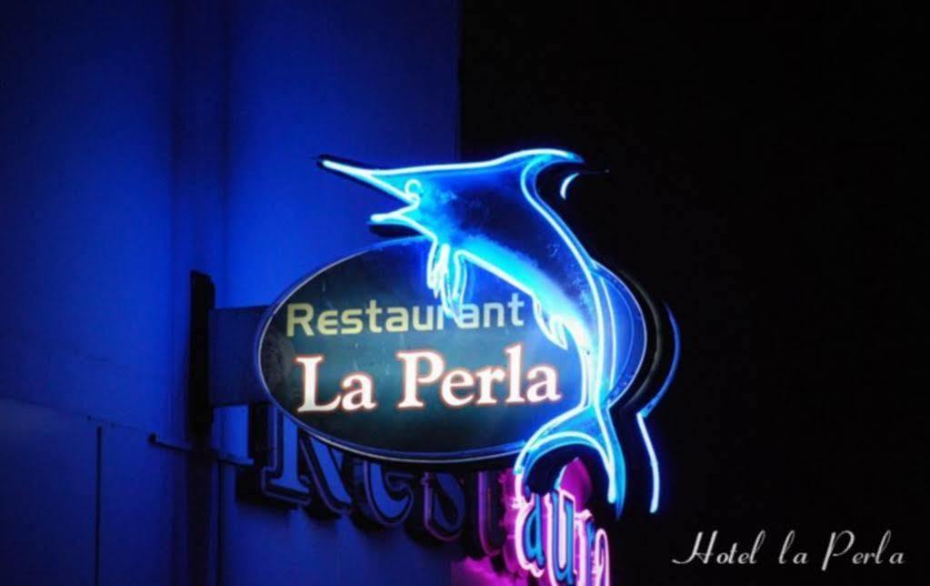 Hôtel La Perla Al Hoceima Bagian luar foto
